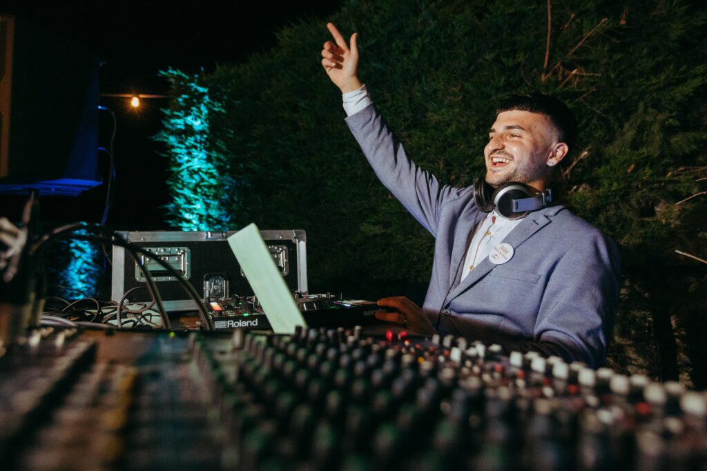 Iluminación y Sonido para Bodas